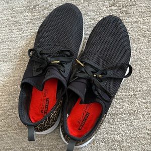 WOMEN'S NEW BALANCE FUELCORE NERGIZE TRAINING SHOES